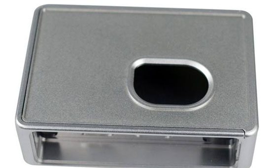 CNC手板廠就要提前修改設(shè)計方案，規(guī)劃產(chǎn)品的設(shè)計理念，調(diào)整生產(chǎn)訂單的數(shù)量等