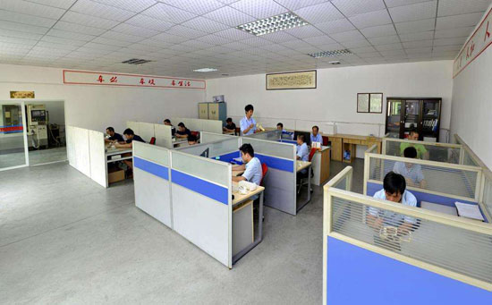 現(xiàn)在深圳手板廠技術(shù)越來越先進，高端手板夠與產(chǎn)品媲美，而成型速度快剛好是手板的一大特點