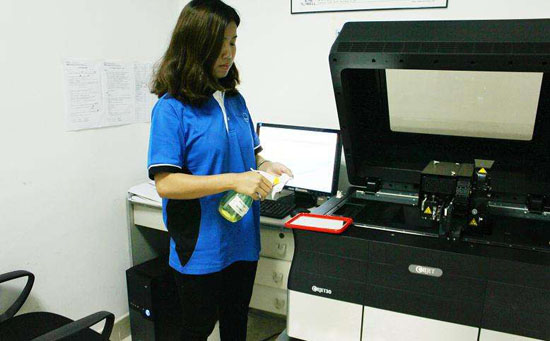 由于手板需求的增加，手板行業(yè)呈現(xiàn)出快速、相對穩(wěn)定的增長態(tài)勢，對汽車行業(yè)的貢獻(xiàn)可謂舉足輕重